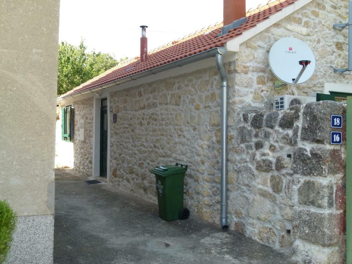 Willa Dalmatian Stone House Angela Drniš Zewnętrze zdjęcie